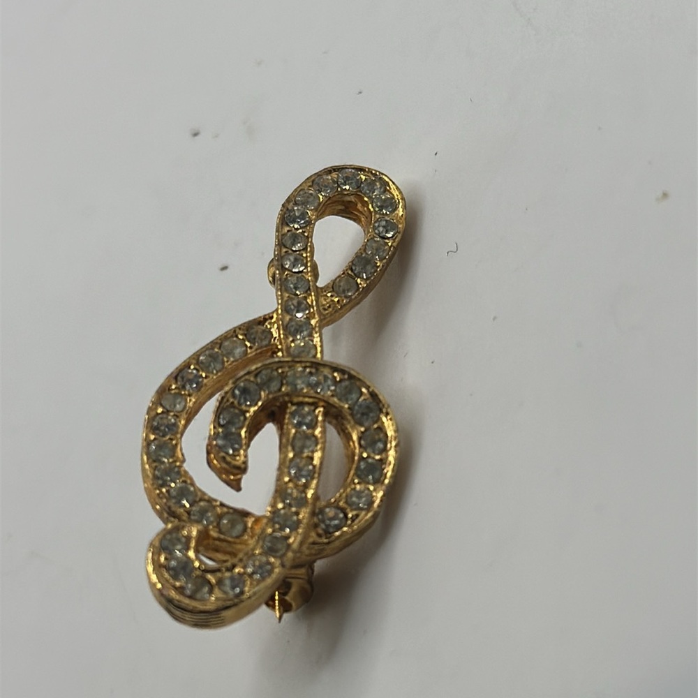 Musical Brooch - Picture 2 of 3